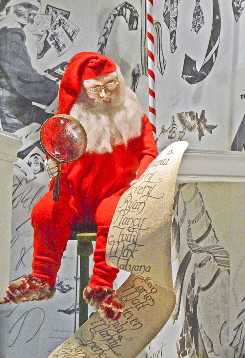 6-Norman-Rockwells-Santa-c.gif